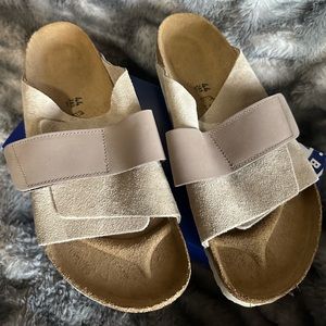 NWT** Birkenstock Kyoto Taupe Sandals size 44